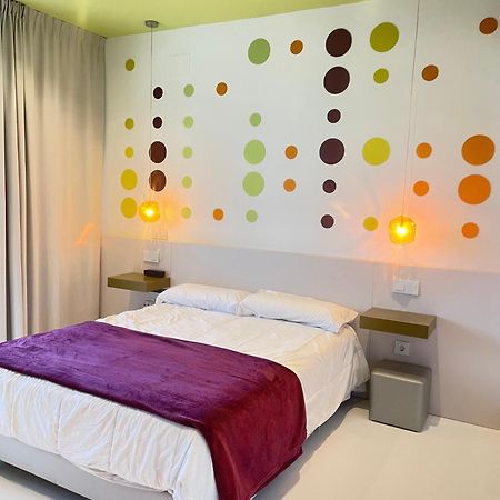 Lahola Glam Suites 토레몰리노스 외부 사진