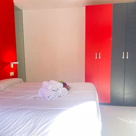 Lahola Glam Suites 토레몰리노스 외부 사진