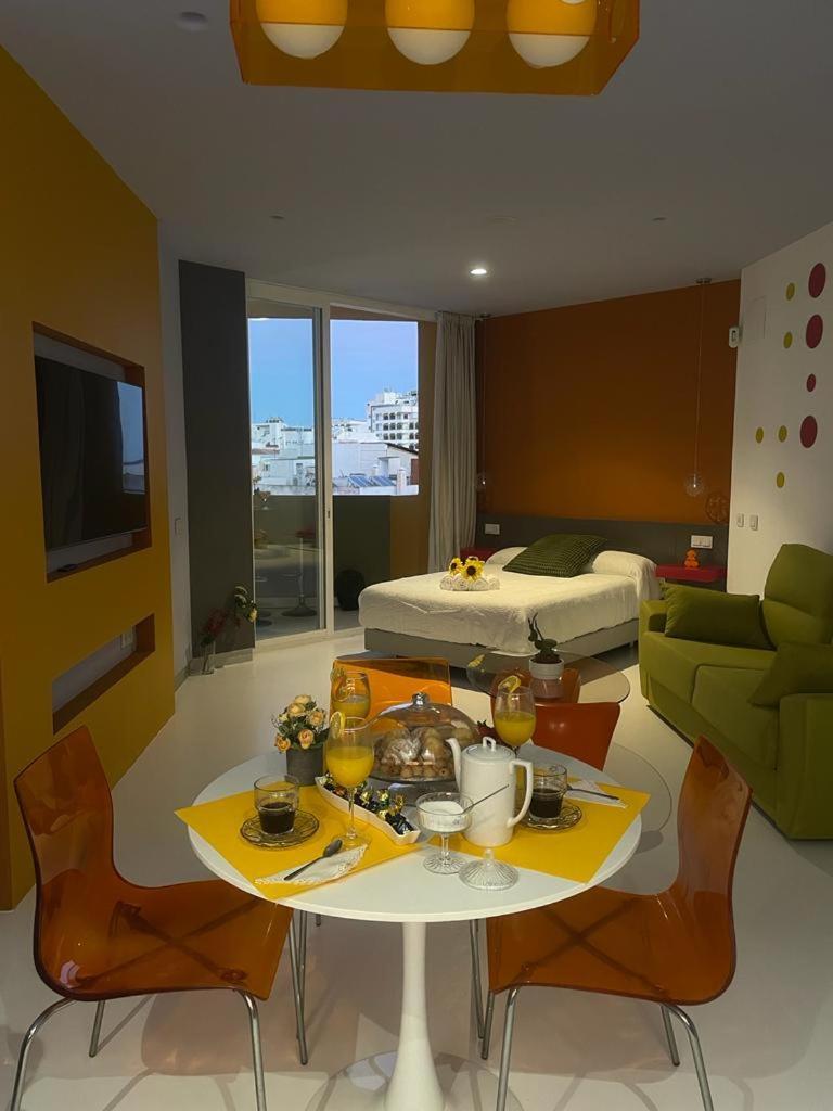 Lahola Glam Suites 토레몰리노스 외부 사진