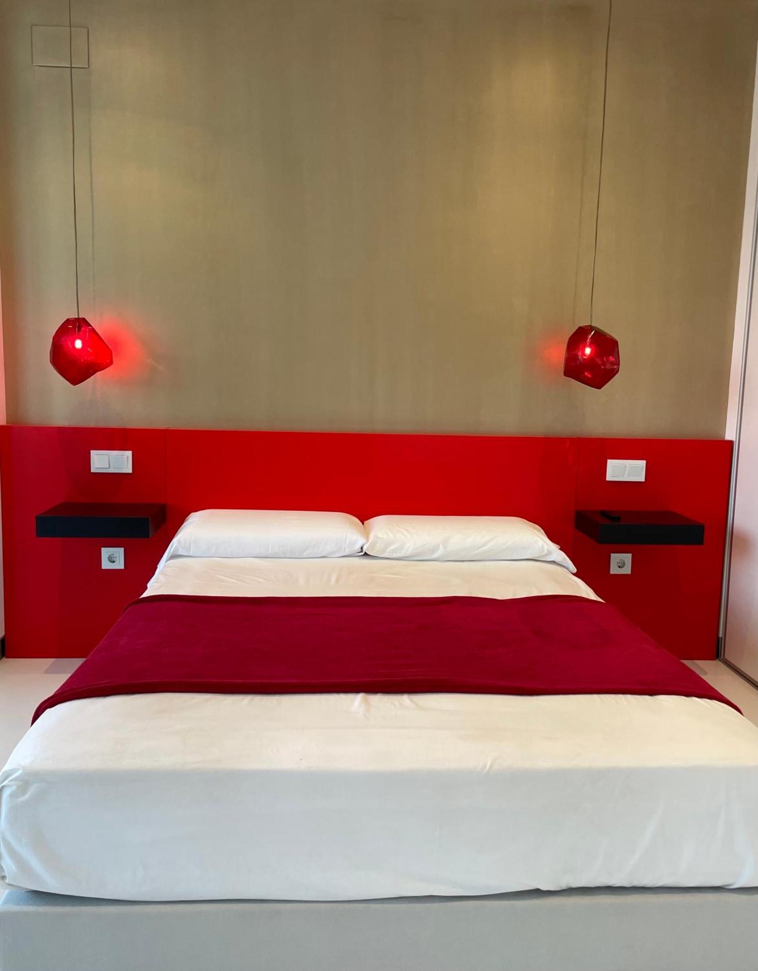Lahola Glam Suites 토레몰리노스 외부 사진