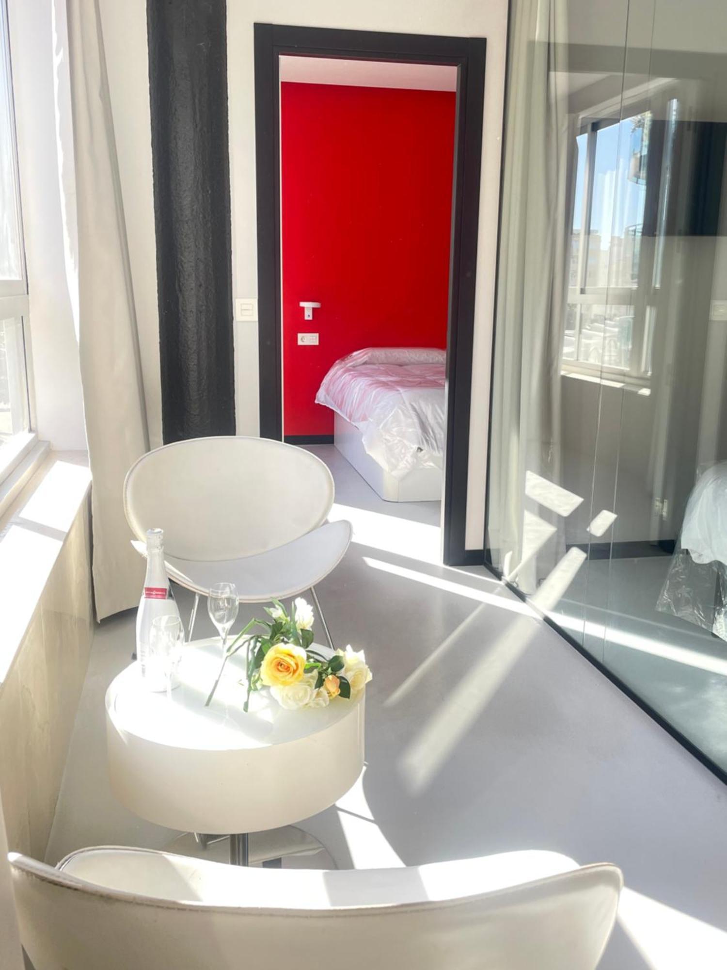 Lahola Glam Suites 토레몰리노스 외부 사진